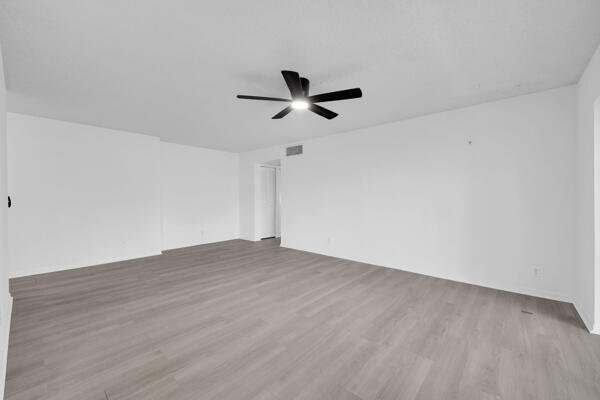PINES OF JUPITER/TEQUESTA CONDO - Residential Lease