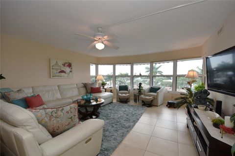 Tiny photo for 3111 NE 51st Street #405c, Fort Lauderdale, FL 33308 (MLS # B26043269)
