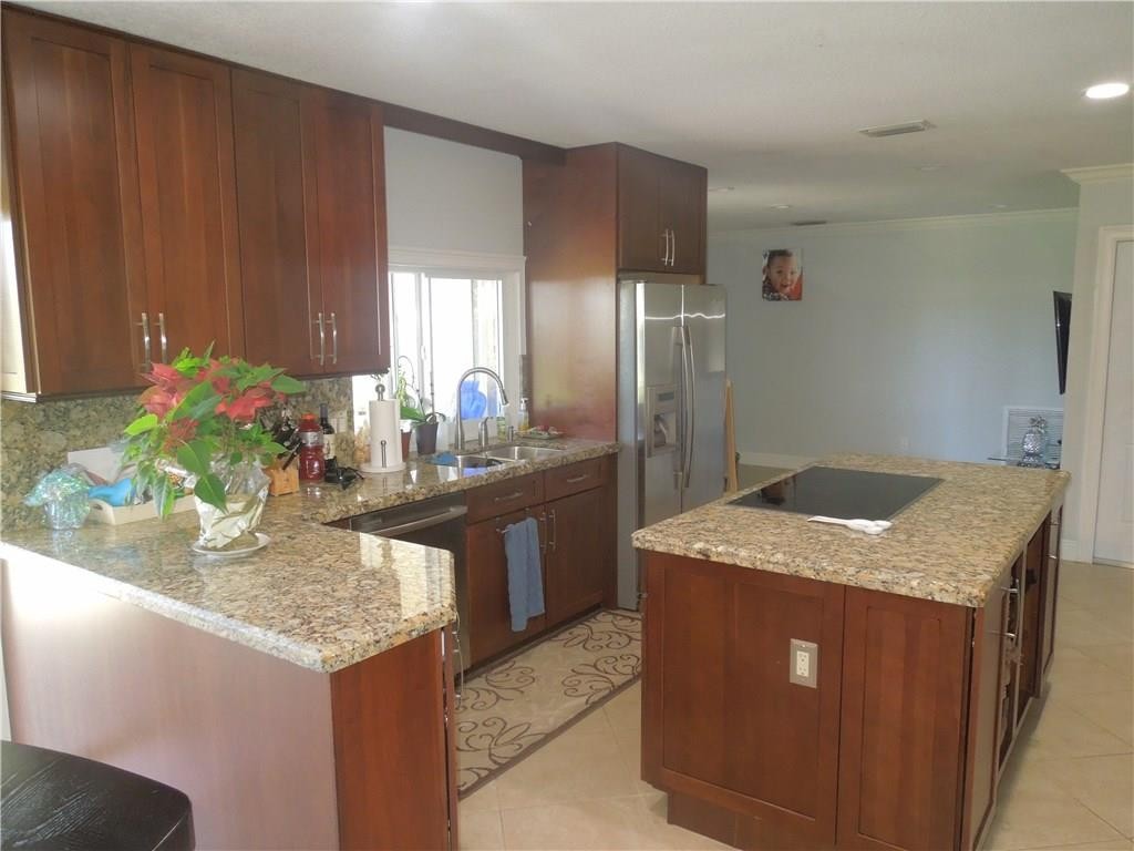 Arrowhead Golf & Tennis C - Residential