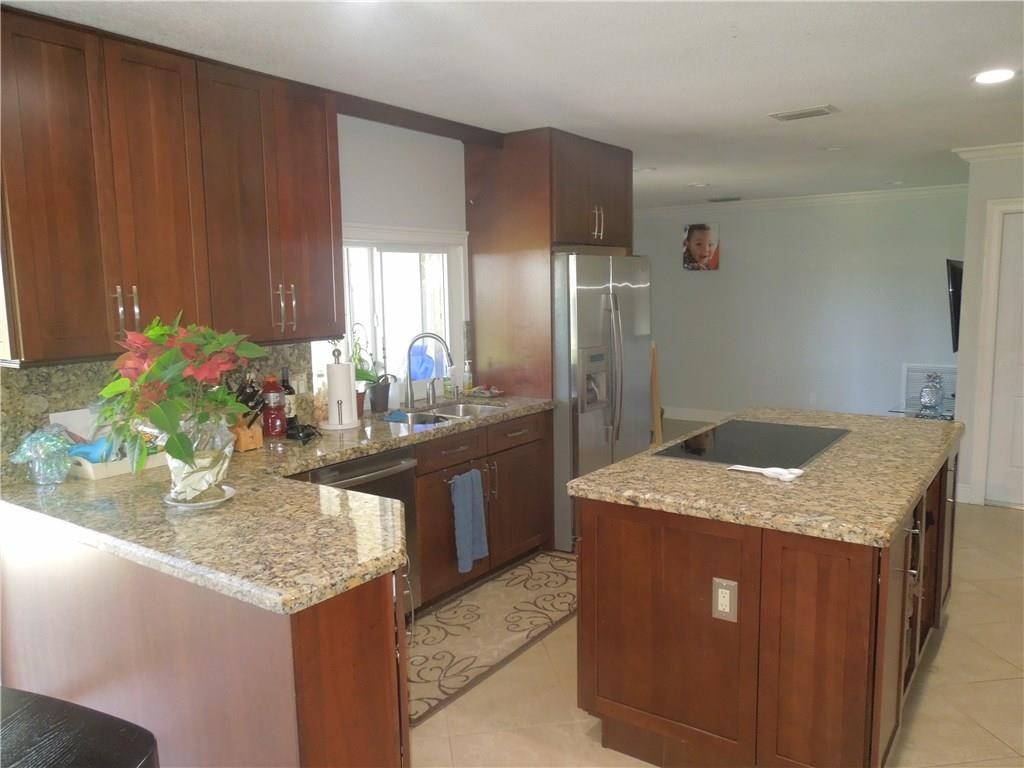 Arrowhead Golf & Tennis C - Residential