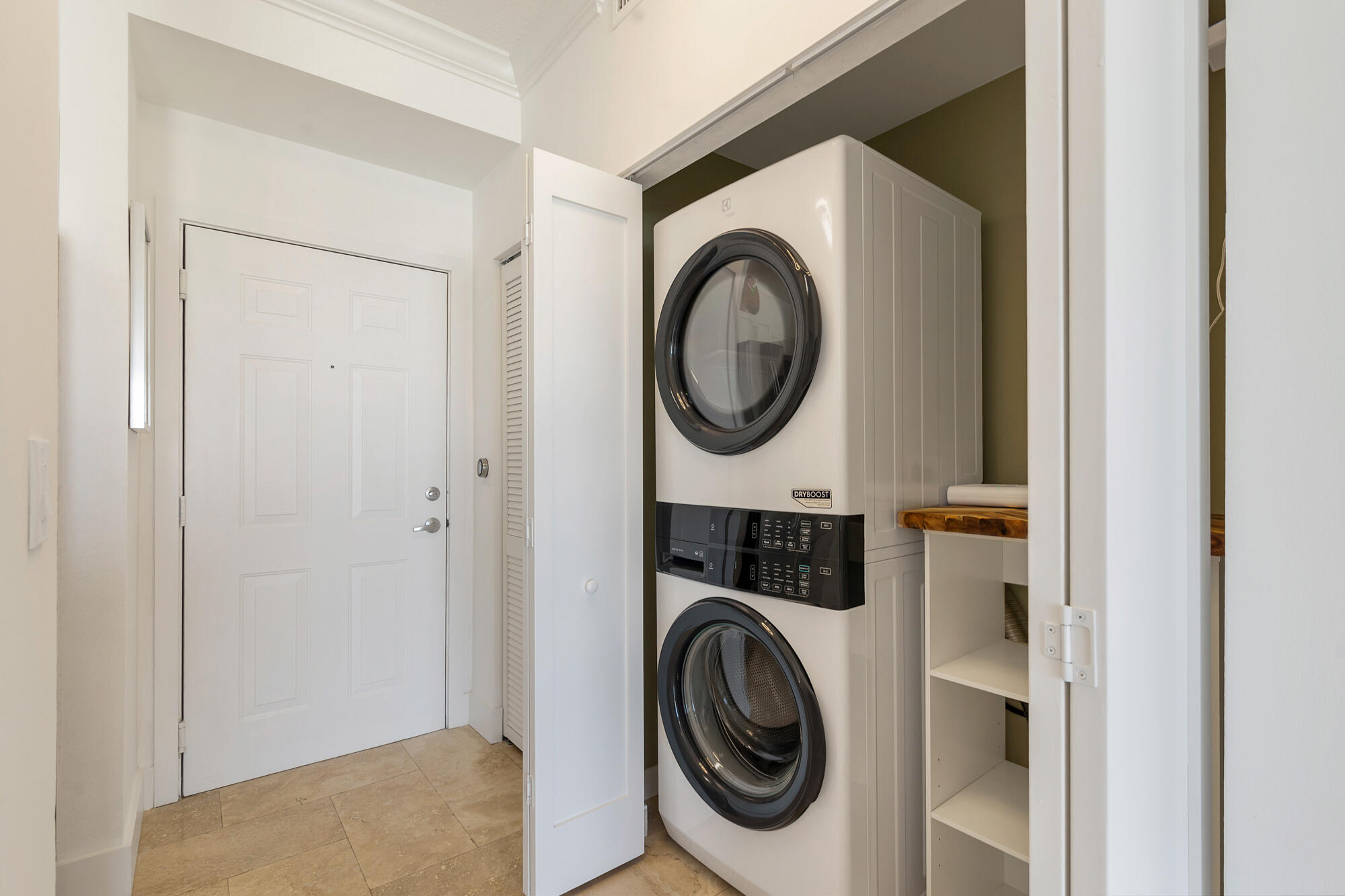 MONTECITO PALM BEACH CONDO - Residential