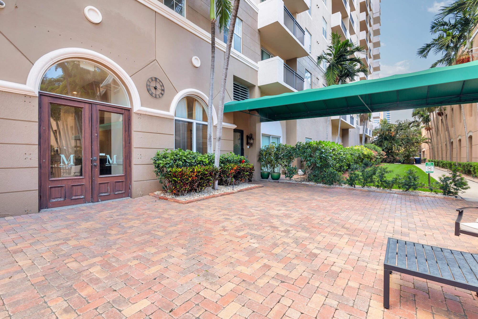 MONTECITO PALM BEACH CONDO - Residential