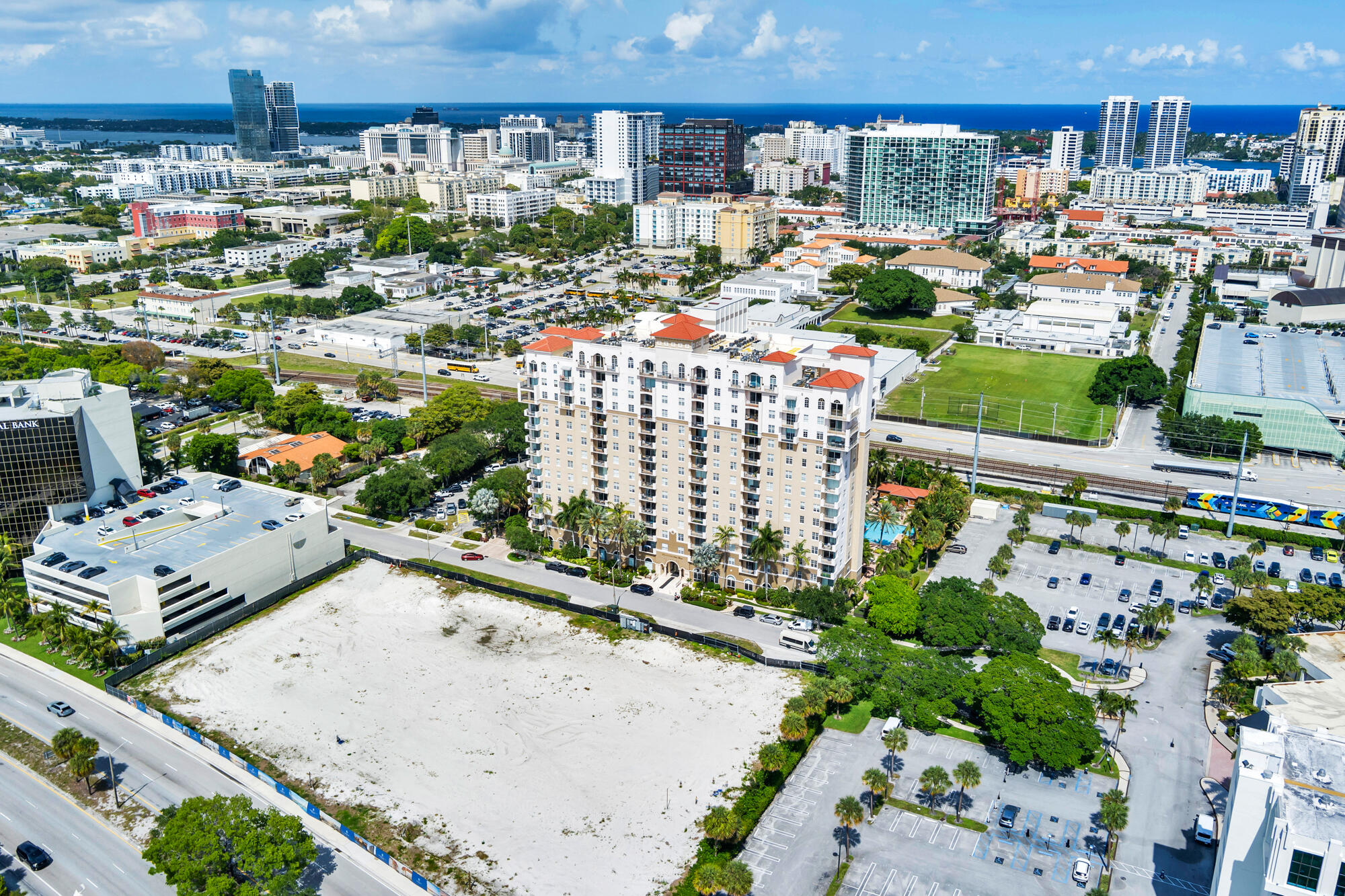 MONTECITO PALM BEACH CONDO - Residential