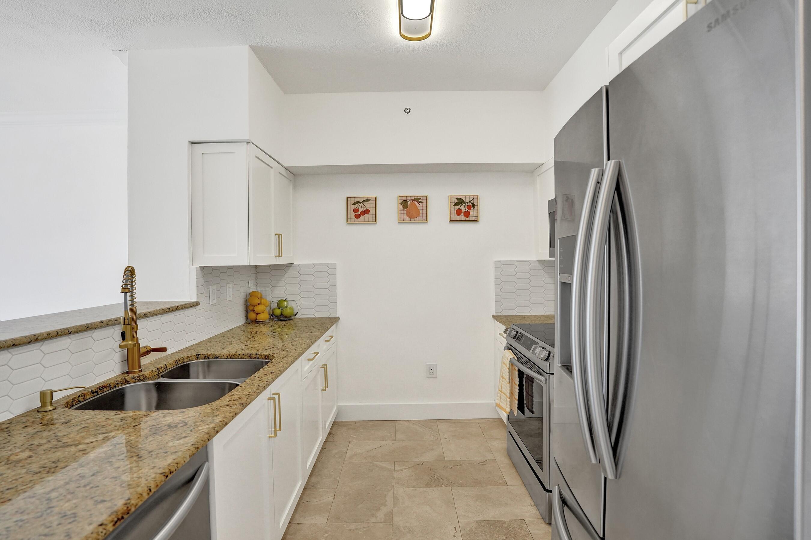 616 Clearwater Park Road 1107