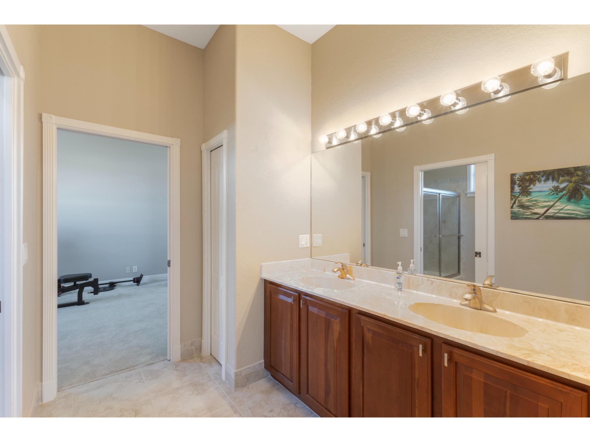 Section 48 - Torino/St. J - Residential