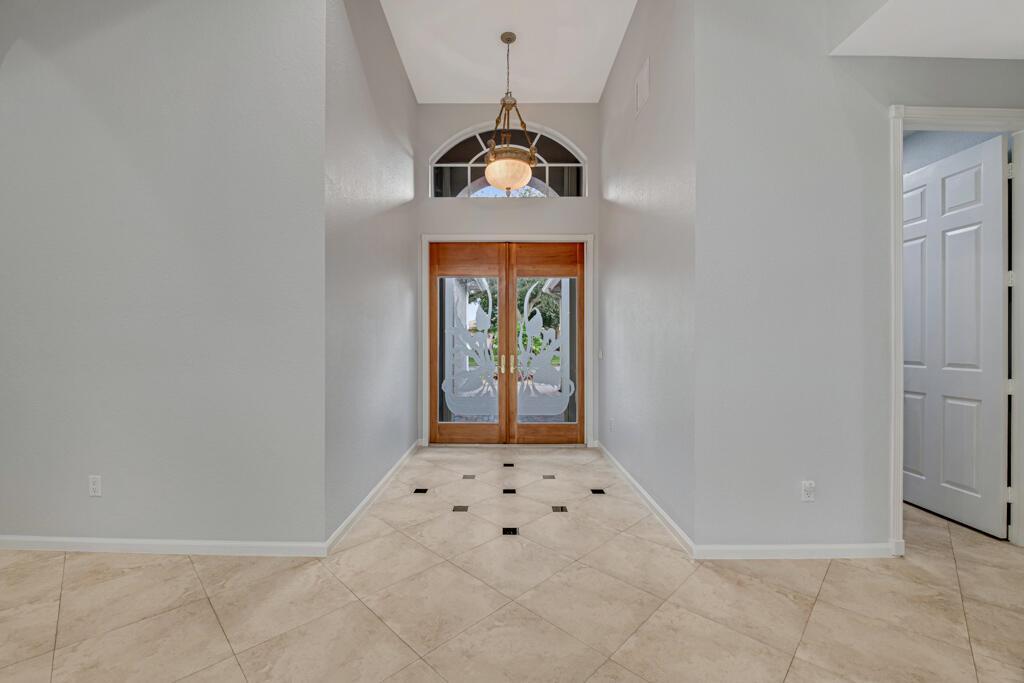 7757 Royale River Lane