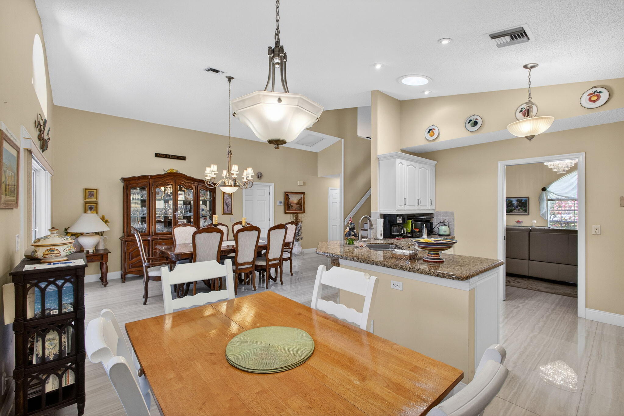 STONEBRIAR AT MAPLEWOOD - Residential