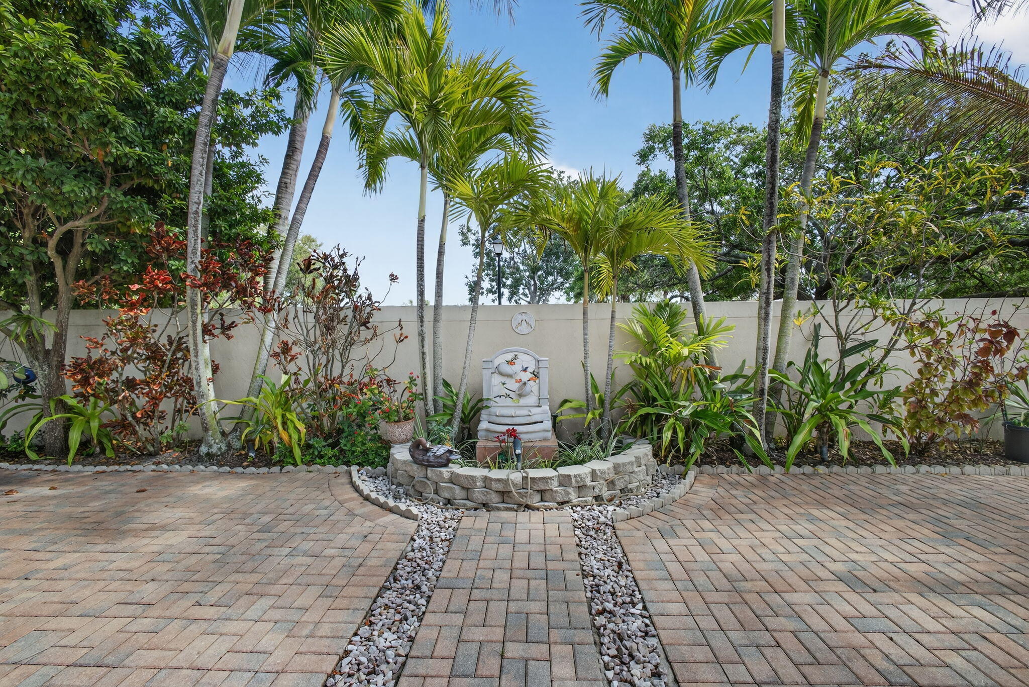 STONEBRIAR AT MAPLEWOOD - Residential