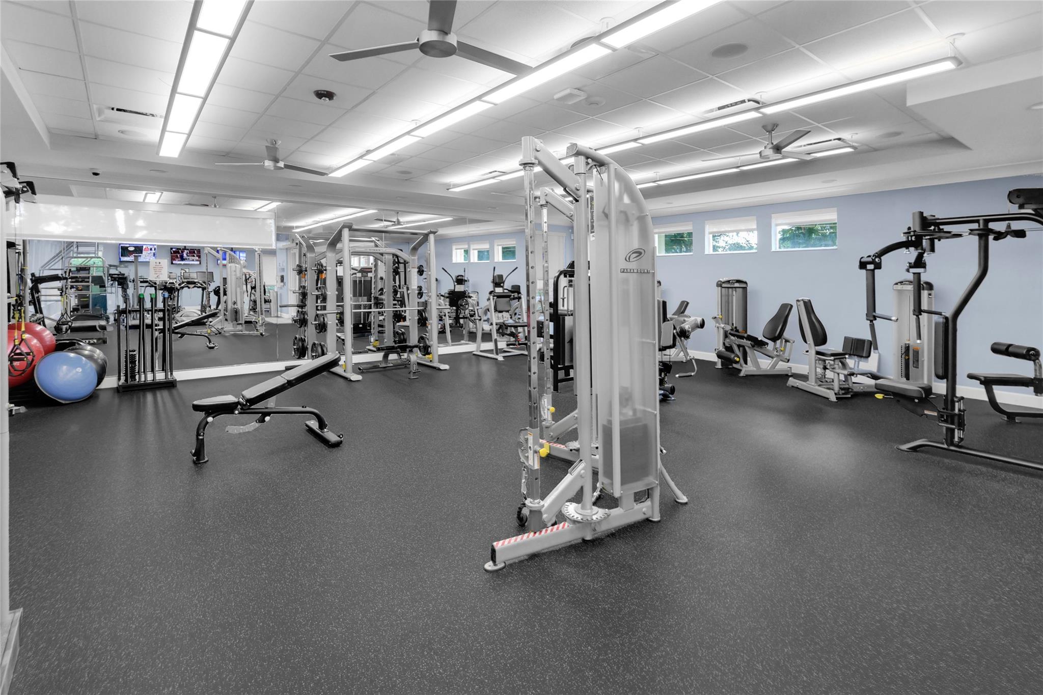 Valencia Isles 03 - Residential