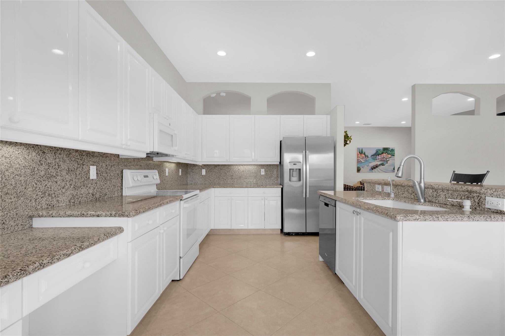 Valencia Isles 03 - Residential