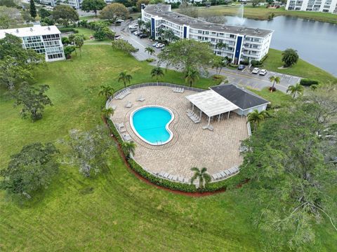 Tiny photo for 3034 Berkshire B #3034, Deerfield Beach, FL 33442 (MLS # F10550937)