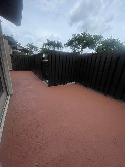 705 Sunny Pine Way F