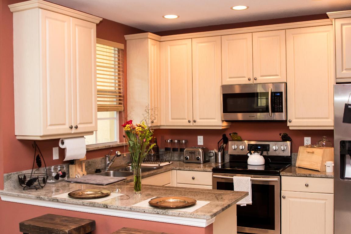 HARBOUR OAKS - Residential Lease