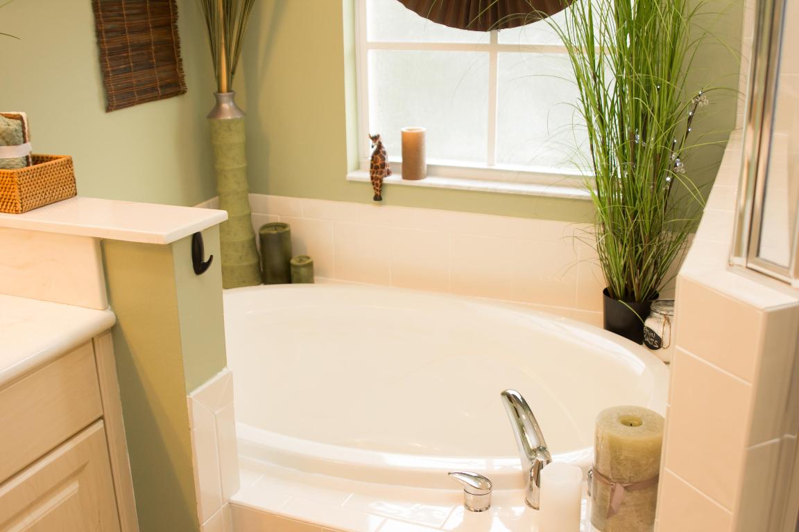 HARBOUR OAKS - Residential Lease