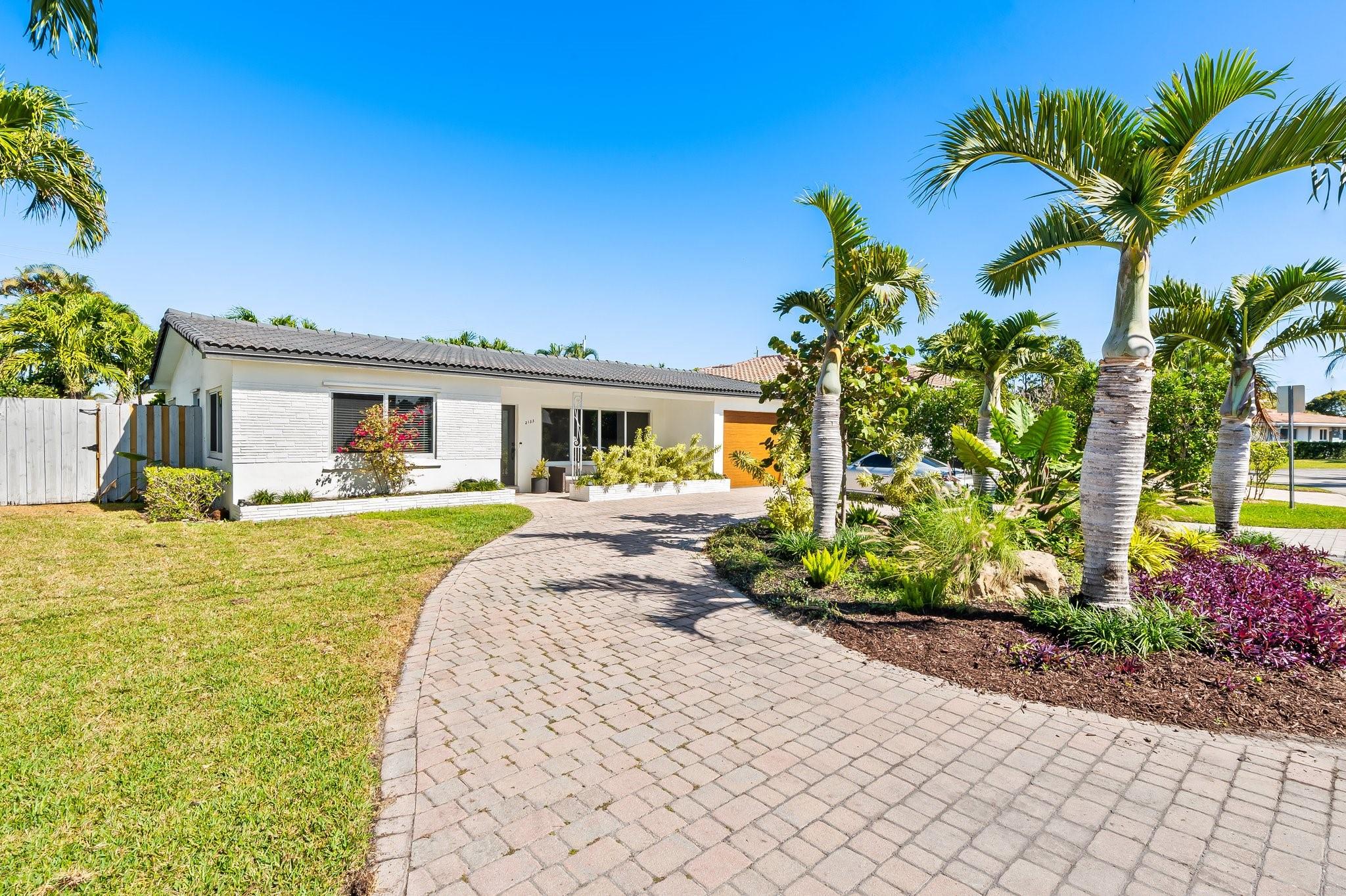 Coral Point - Residential