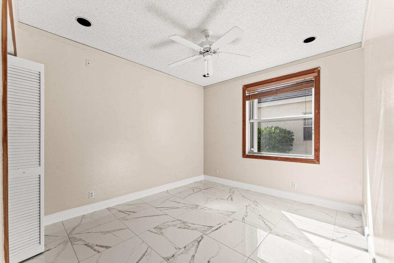 PARKWOOD IX - Residential Lease