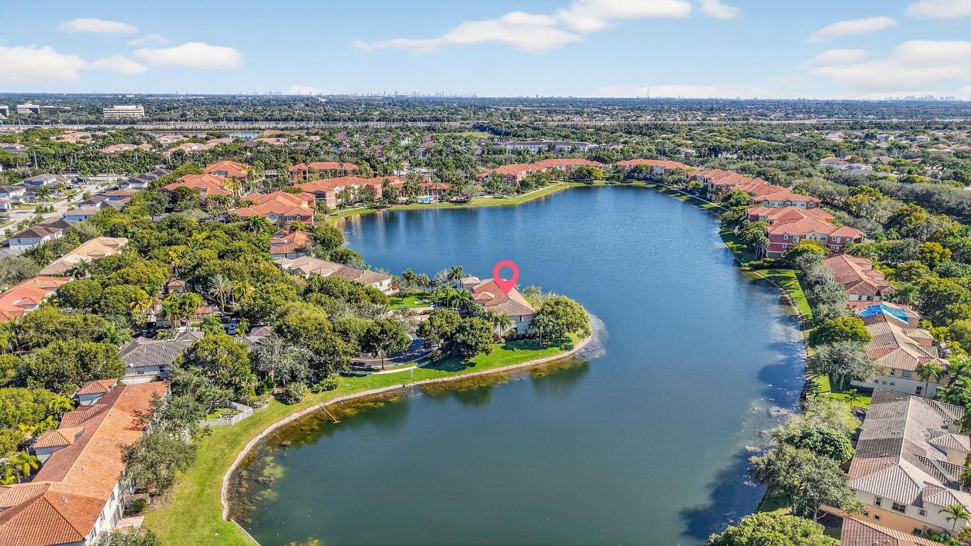 RIVIERA ISLES IV - Residential