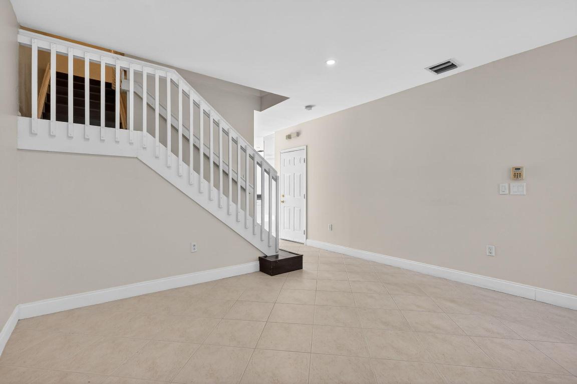 RIVIERA ISLES IV - Residential