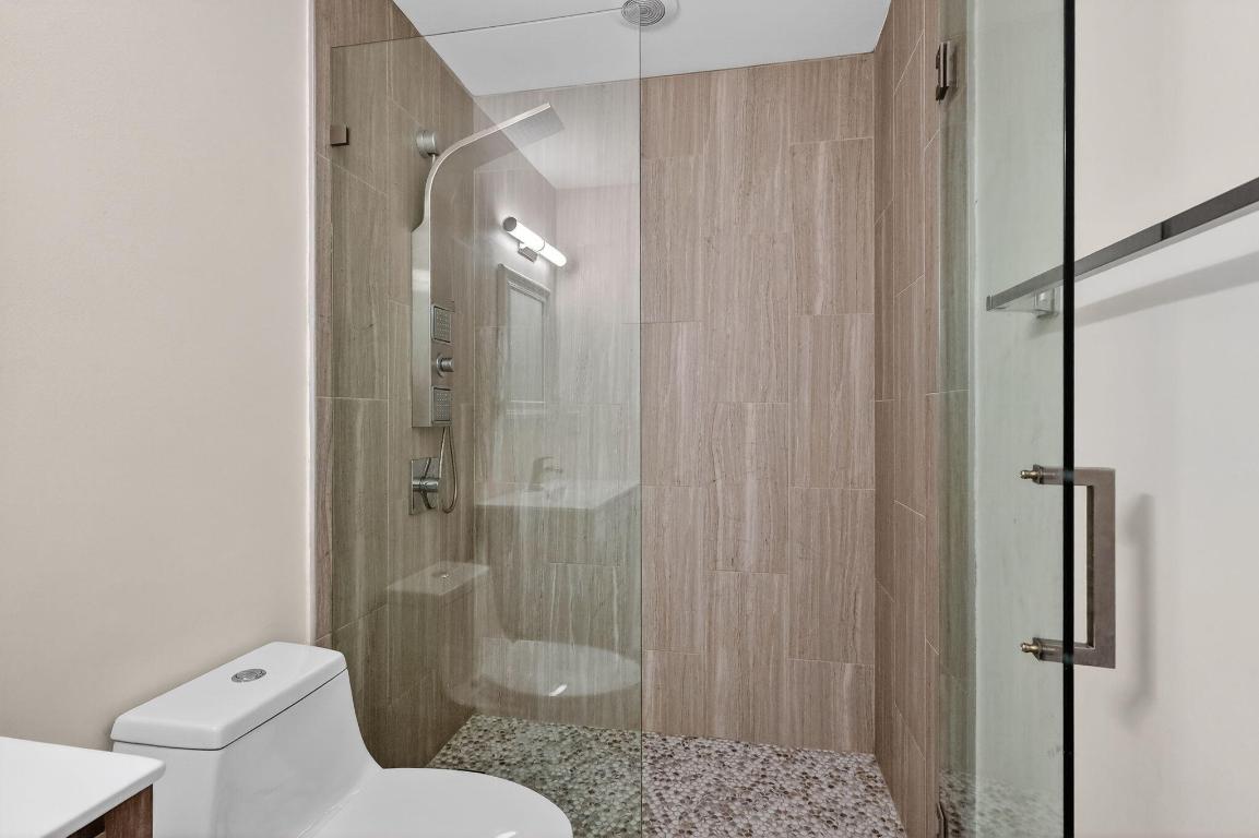 RIVIERA ISLES IV - Residential