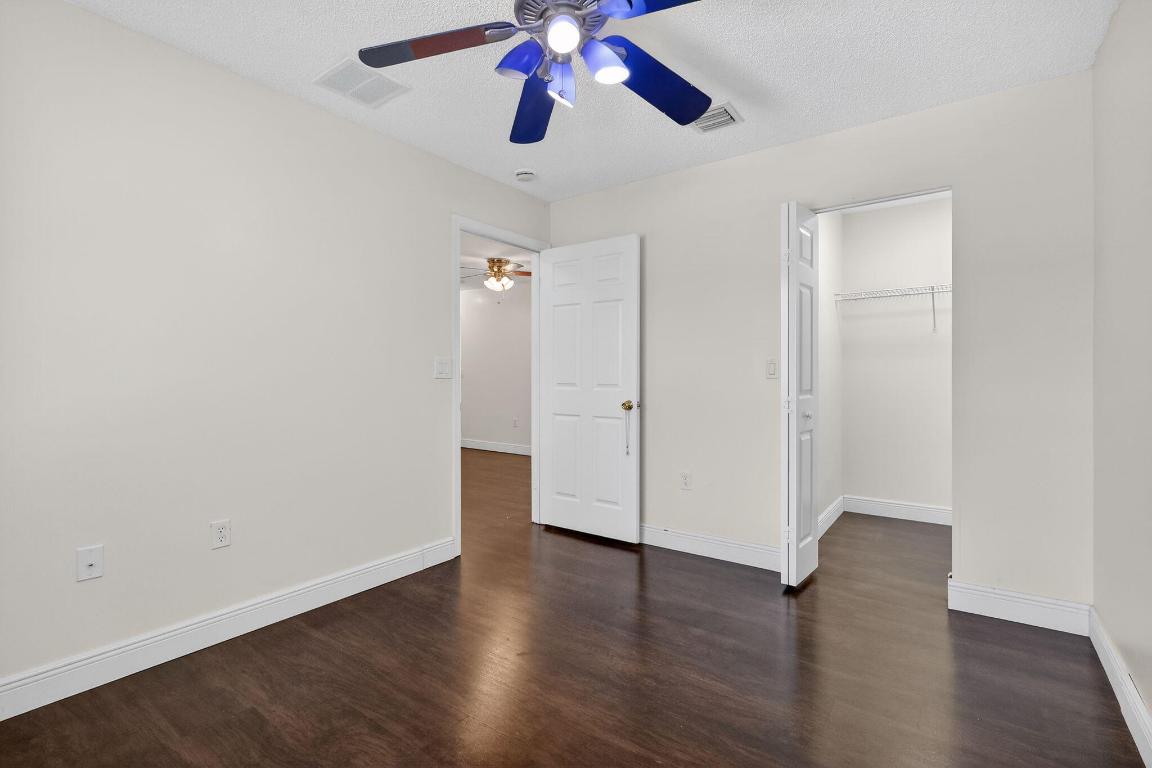 RIVIERA ISLES IV - Residential