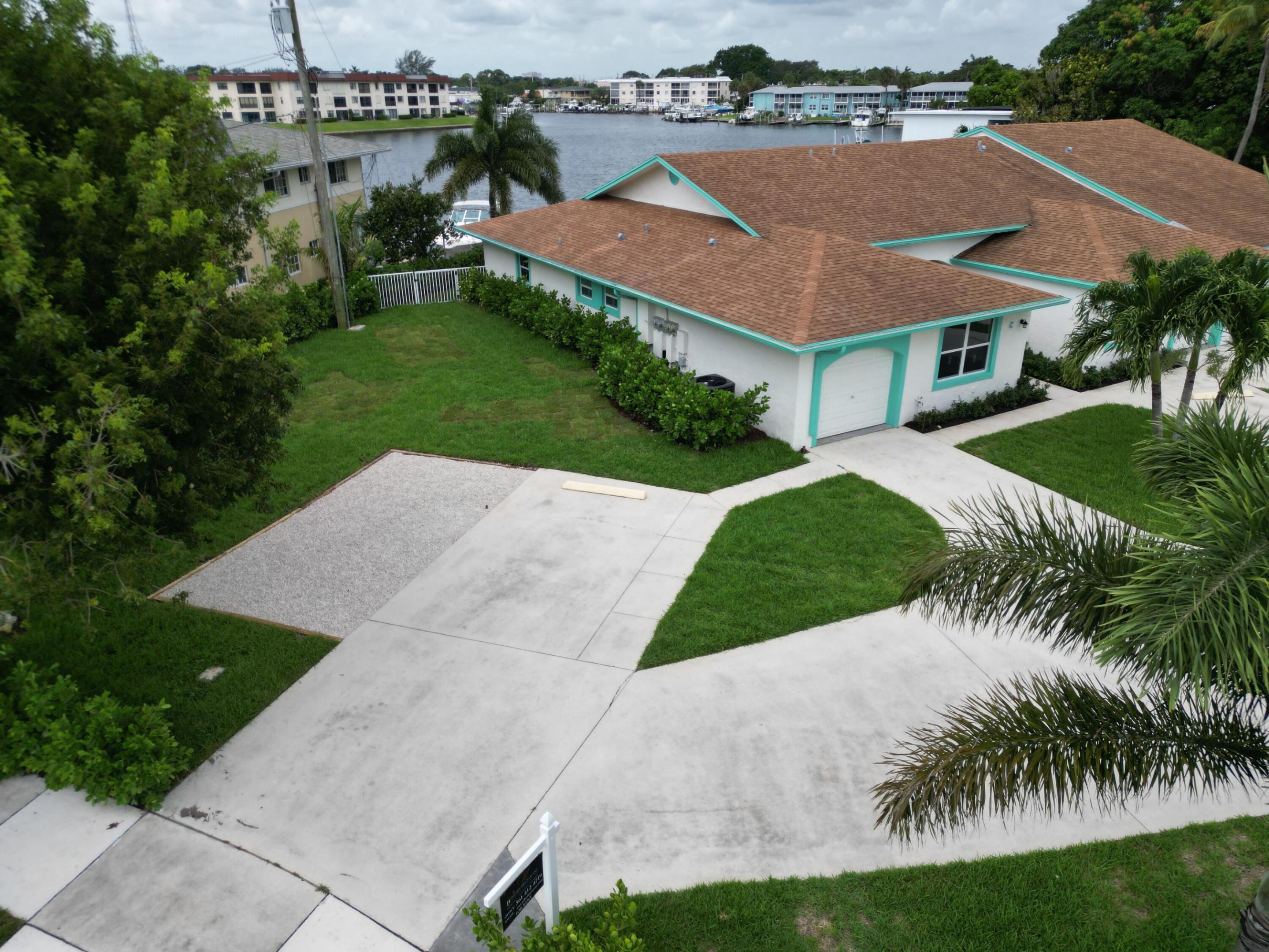 NORTH PALM BEACH VILLAGE OF - Residential Lease