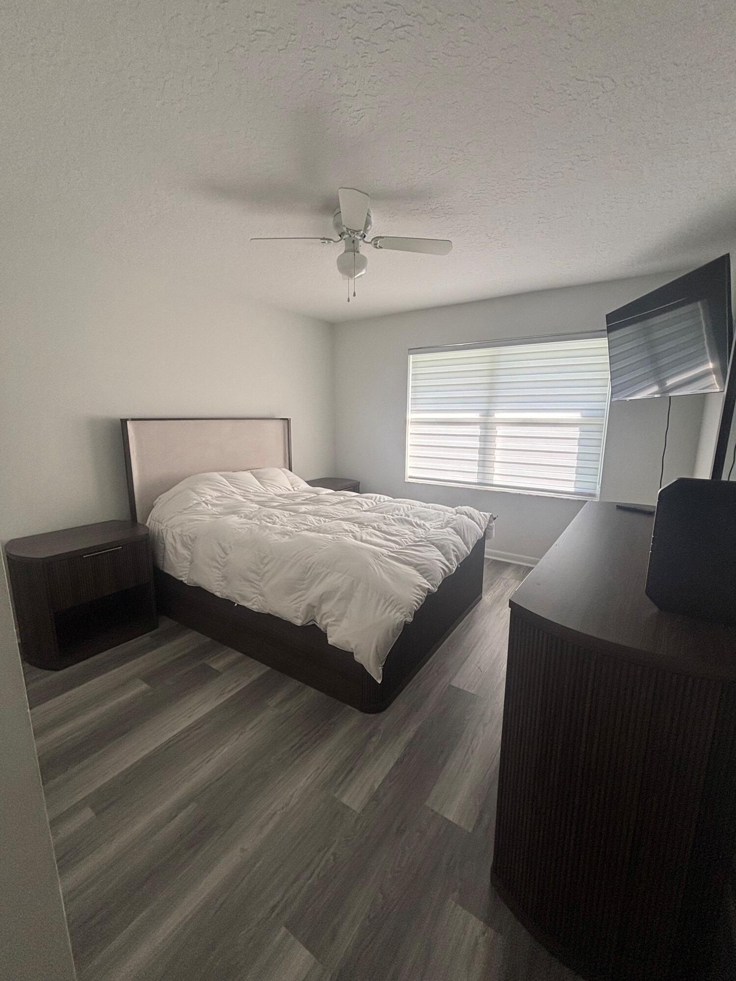 NORTH PALM BEACH VILLAGE OF - Residential Lease