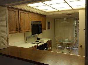 POLO ISLAND CONDO - Residential