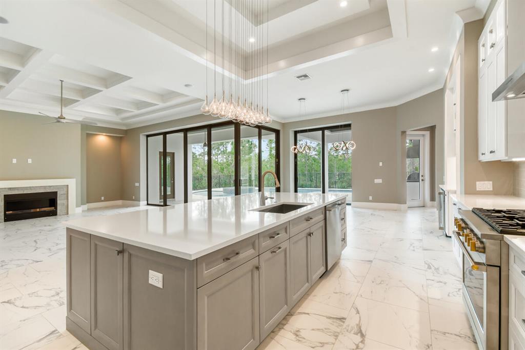 Medalist Club 01 - Residential