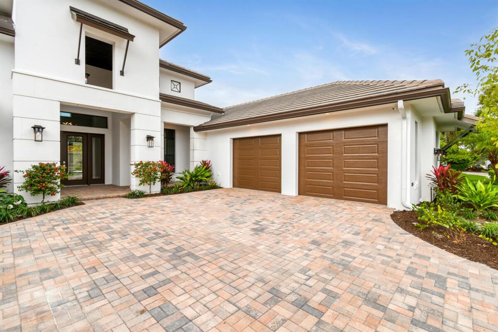 Medalist Club 01 - Residential