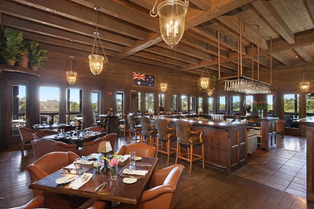 Medalist Club 01 - Residential