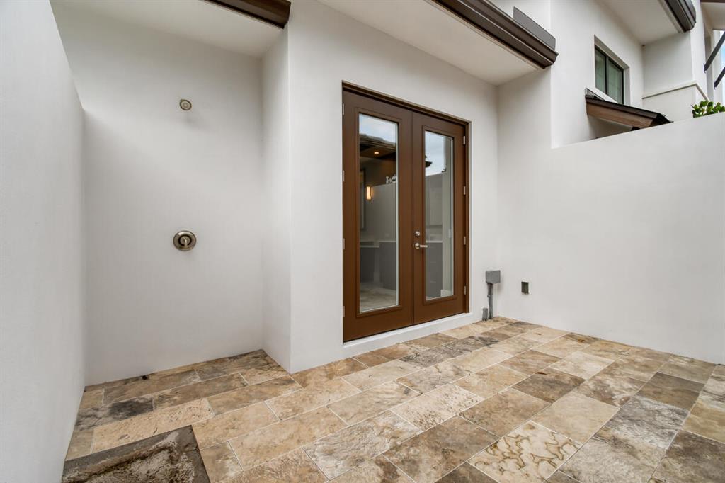 Medalist Club 01 - Residential