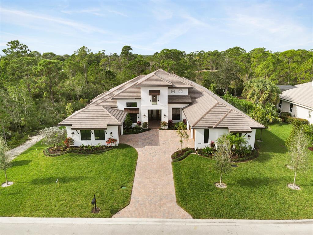 Medalist Club 01 - Residential