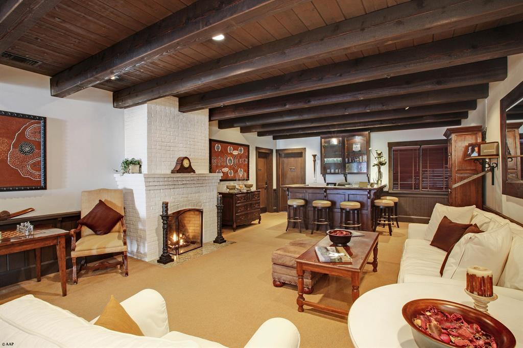 Medalist Club 01 - Residential