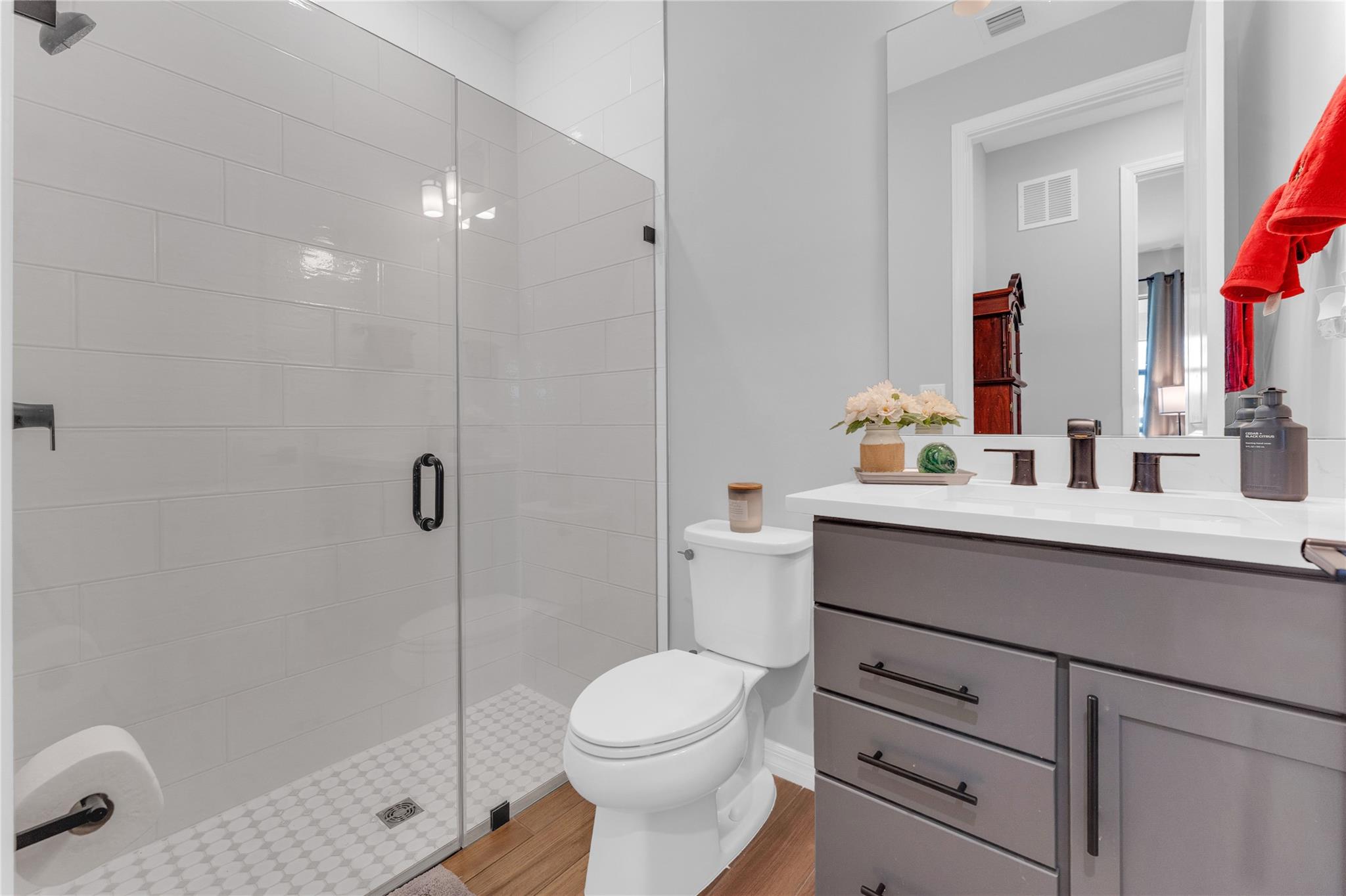 Oak Tree Prop Redev - Residential