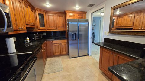 2661 S Course Drive 201 Pompano Beach FL 33069