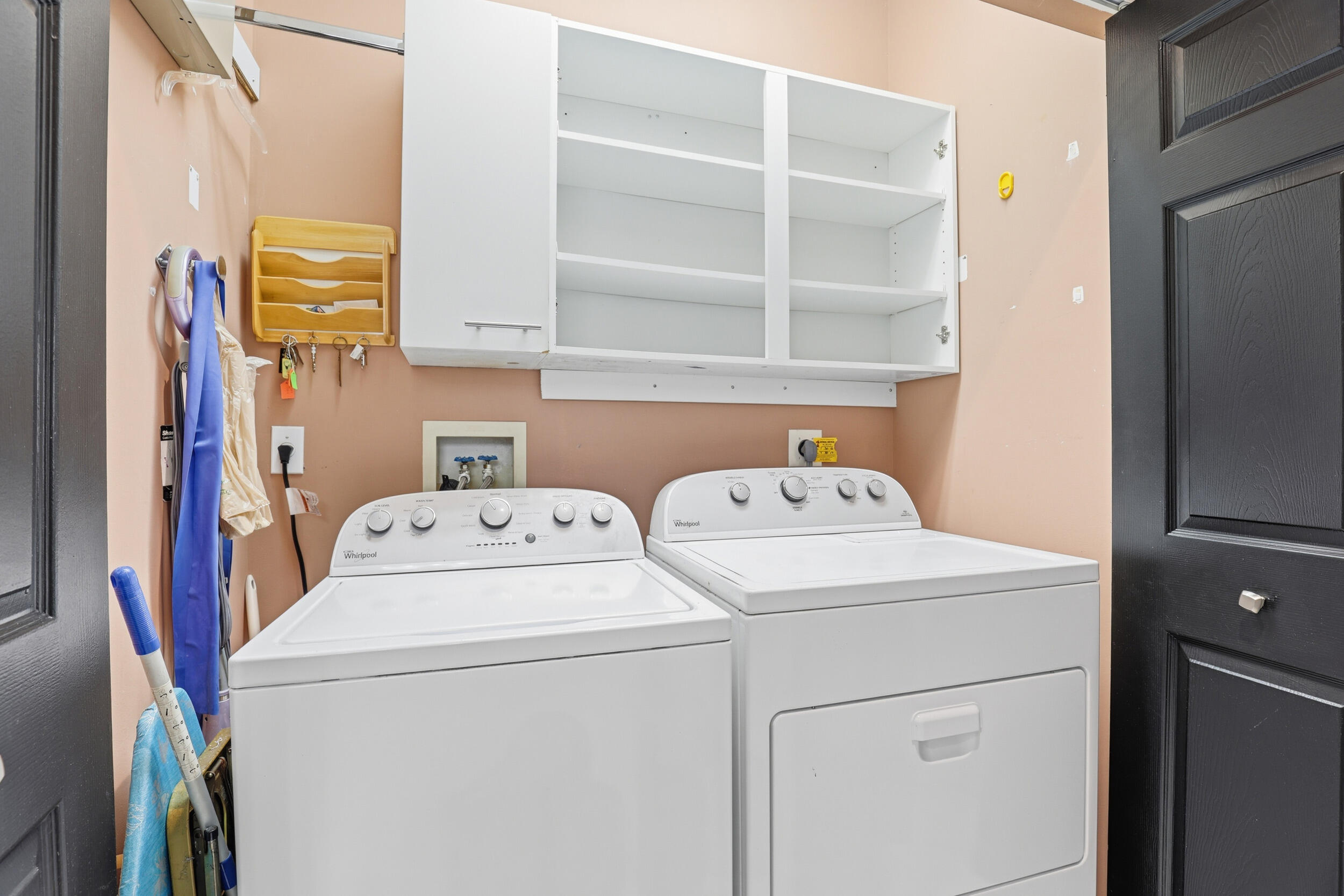 MONTEREY LAKE - Residential