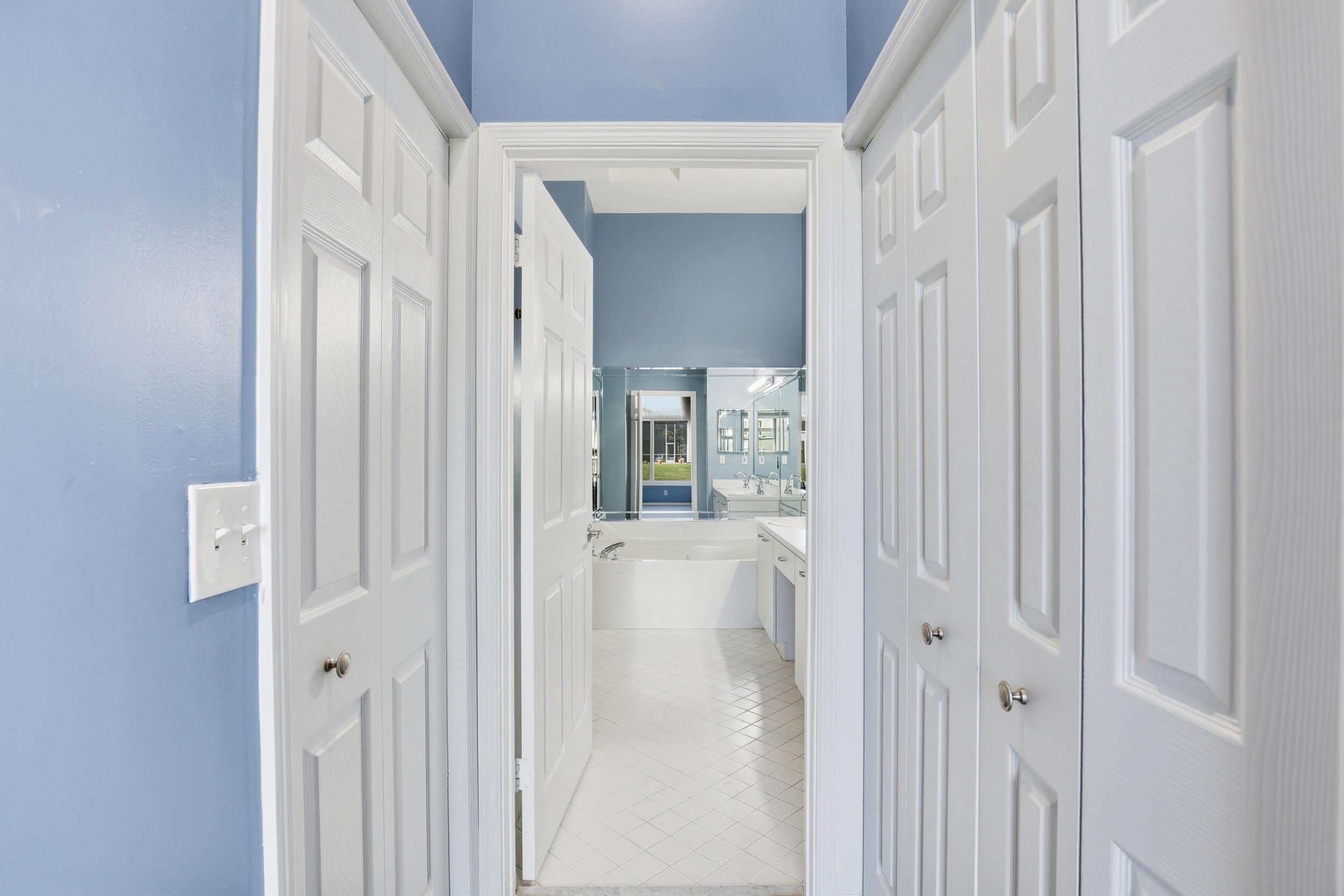 MONTEREY LAKE - Residential