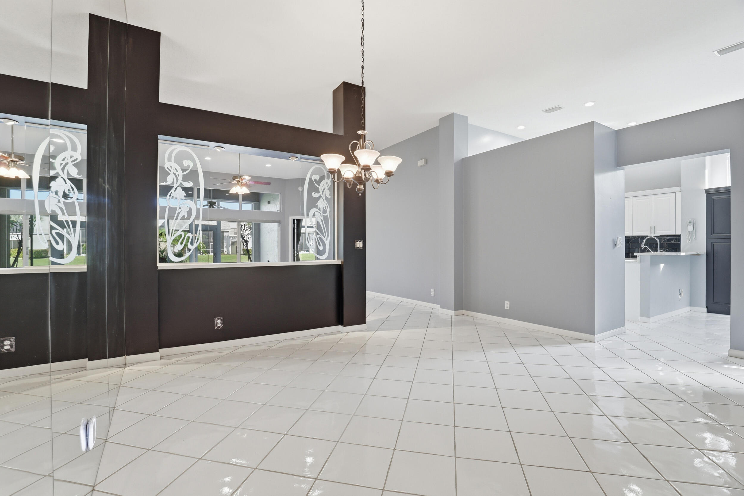 MONTEREY LAKE - Residential