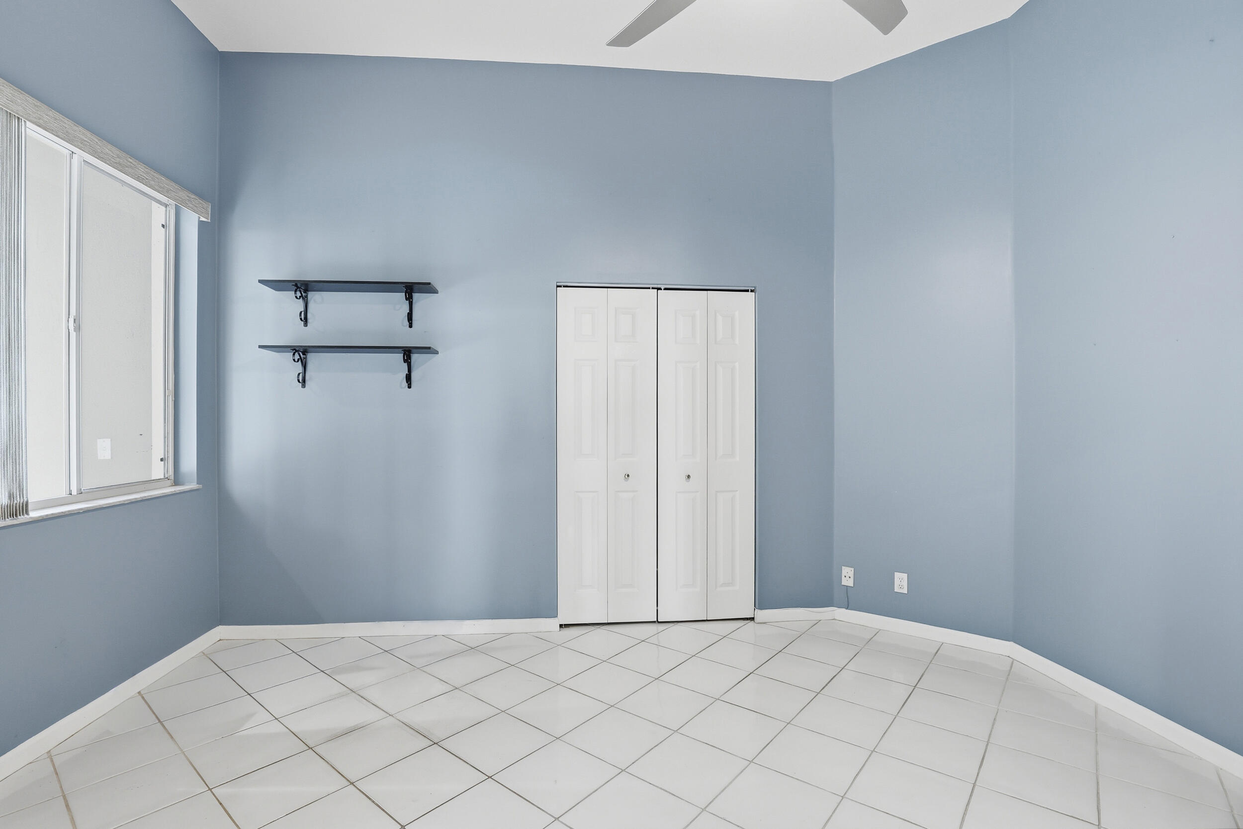 MONTEREY LAKE - Residential