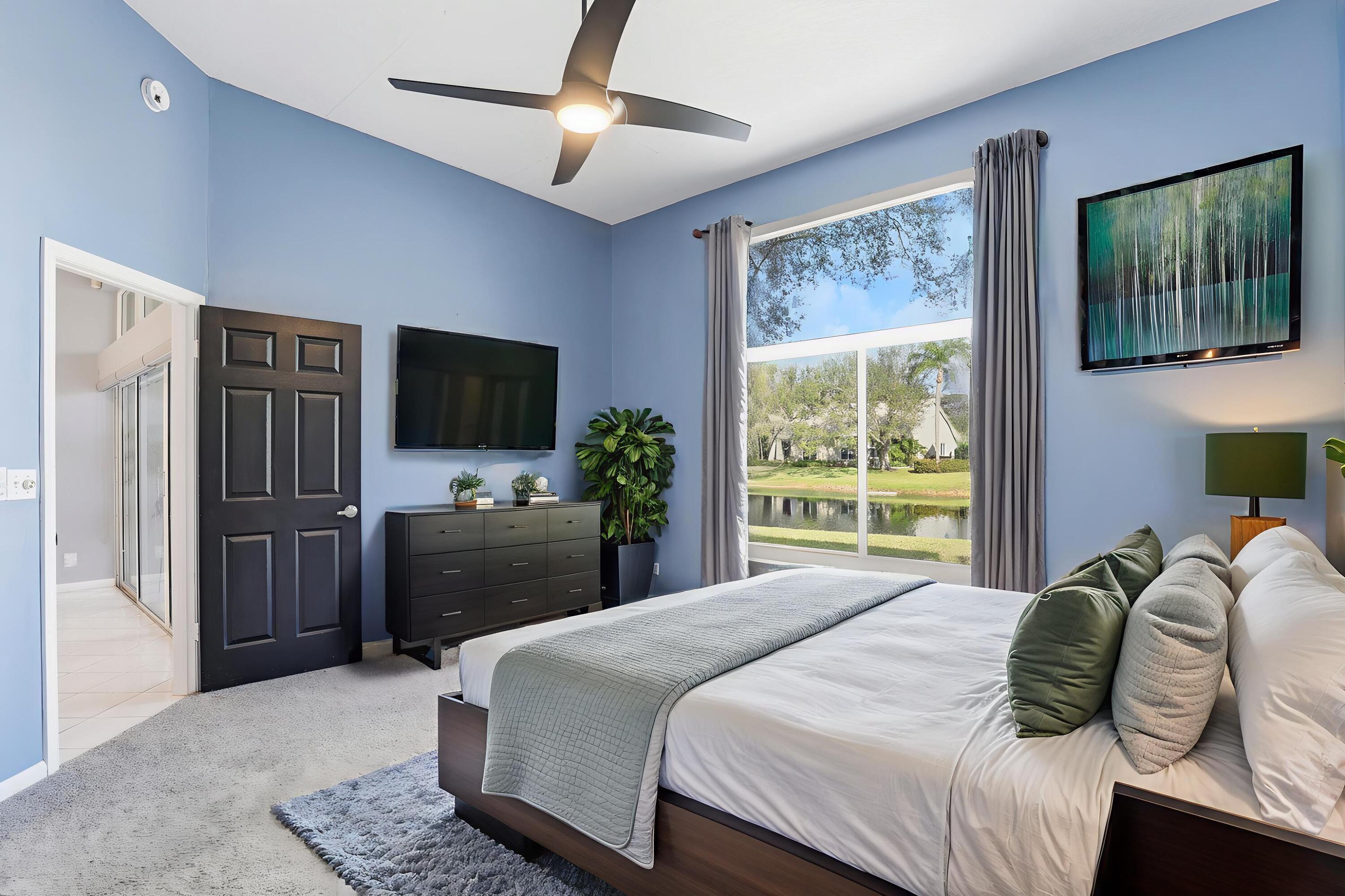 MONTEREY LAKE - Residential