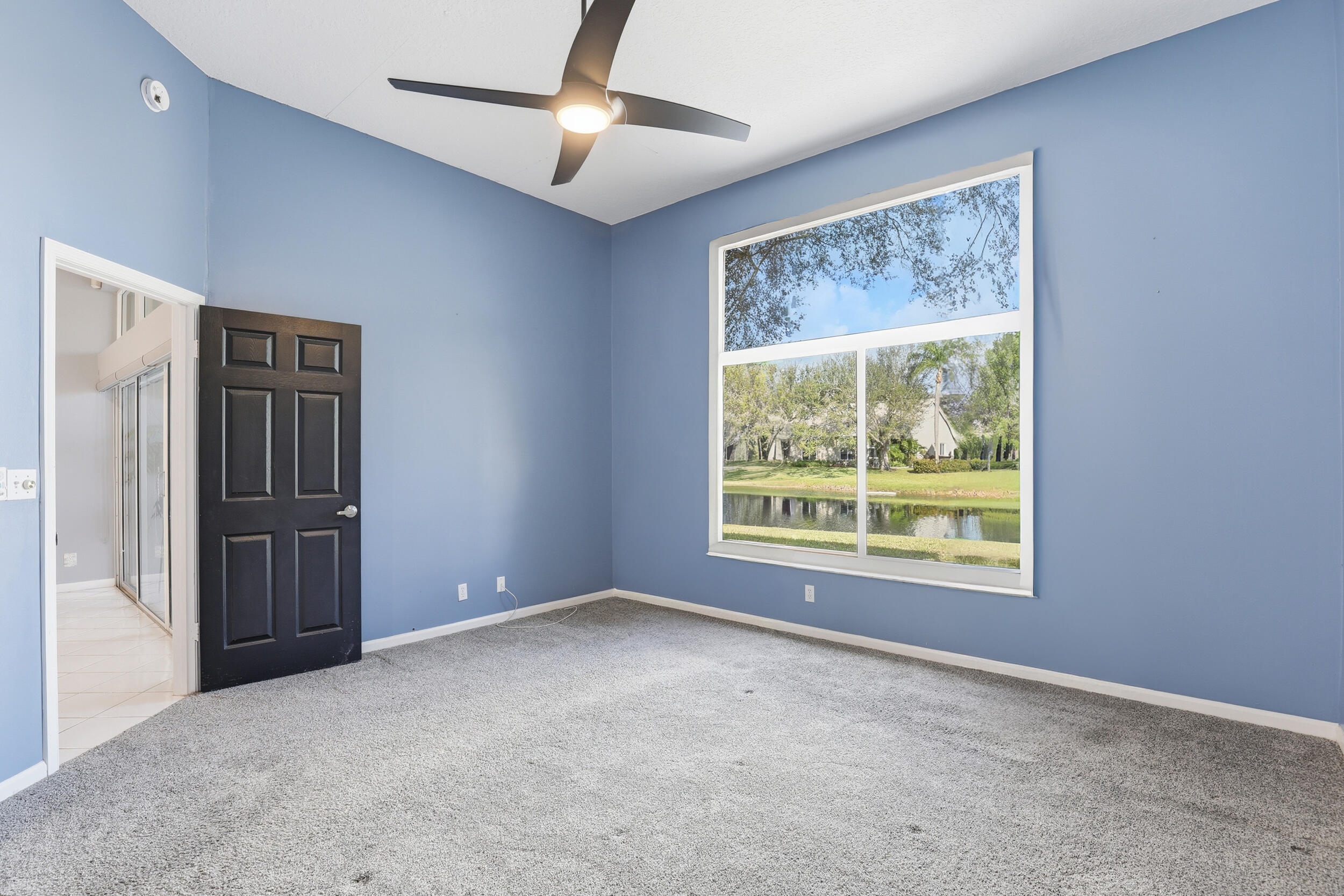 MONTEREY LAKE - Residential