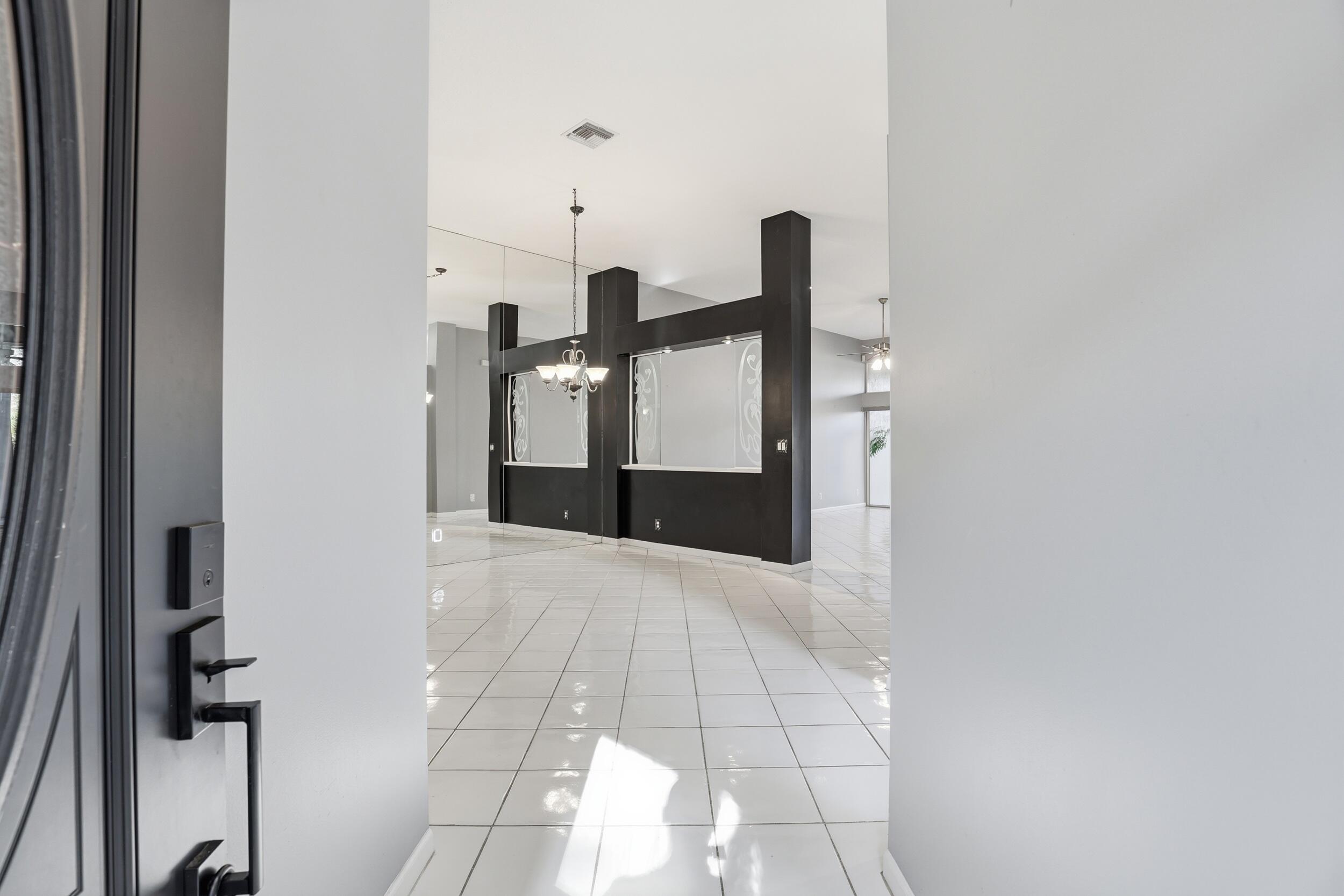 MONTEREY LAKE - Residential