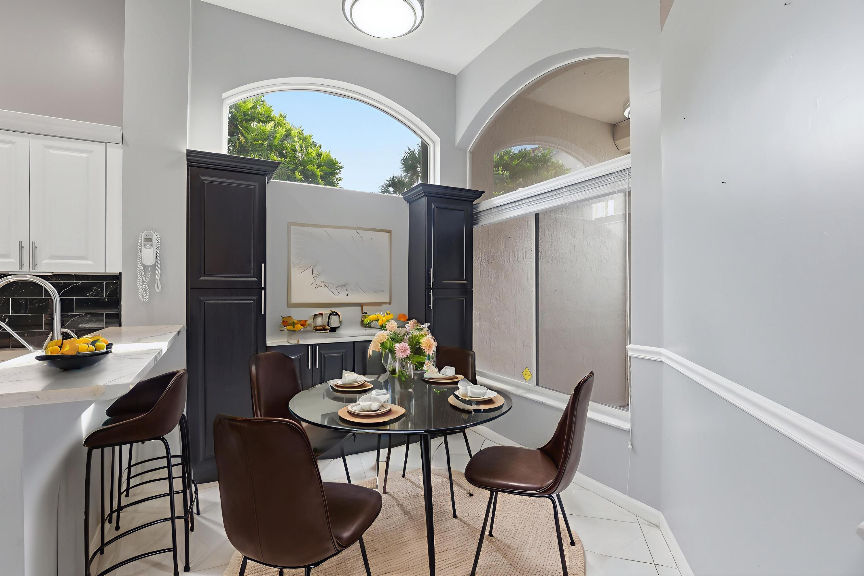 MONTEREY LAKE - Residential