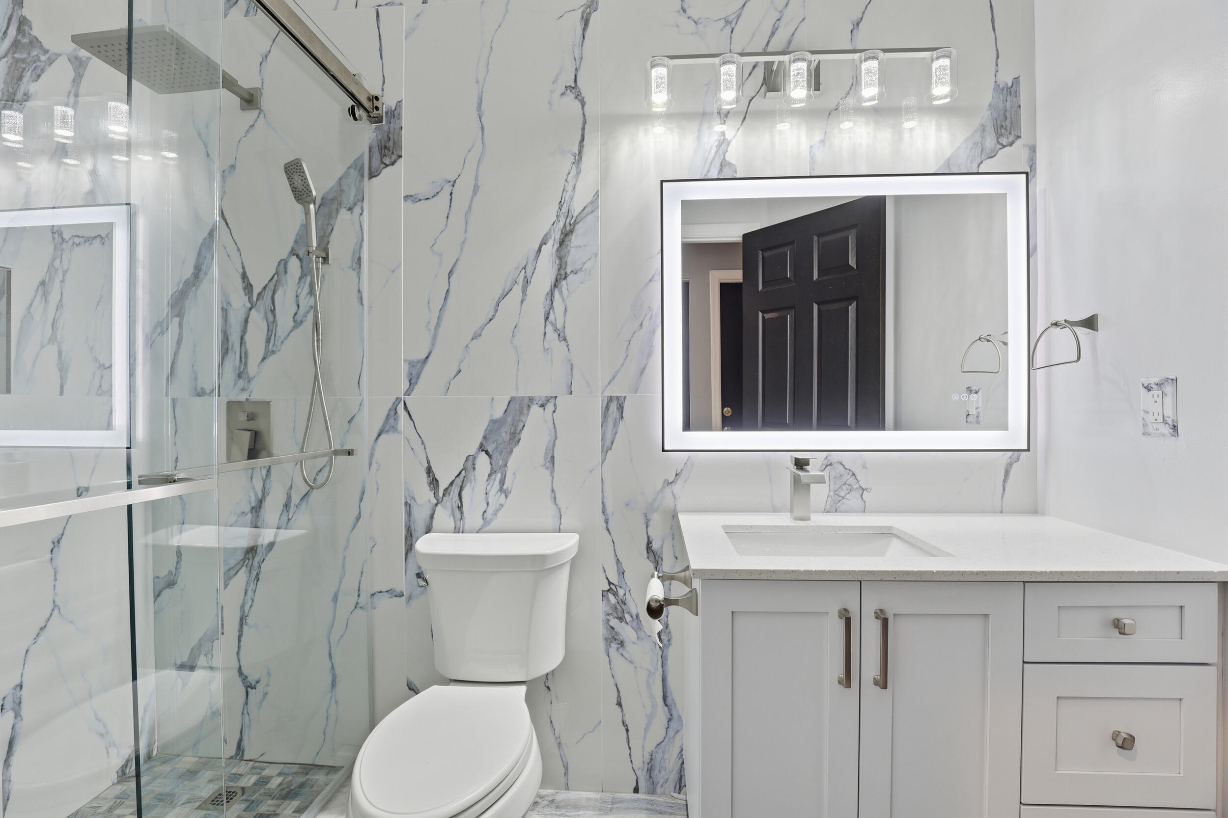 MONTEREY LAKE - Residential