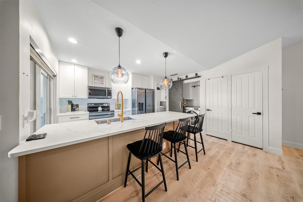 Photo of 1250 NW Sun Terrace Circle #16A, Port Saint Lucie, FL 34986 (MLS # F10533267)