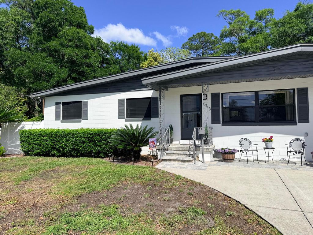 Photo of 6343 Stetler Drive, Jacksonville, FL 32216 (MLS # B26014725)