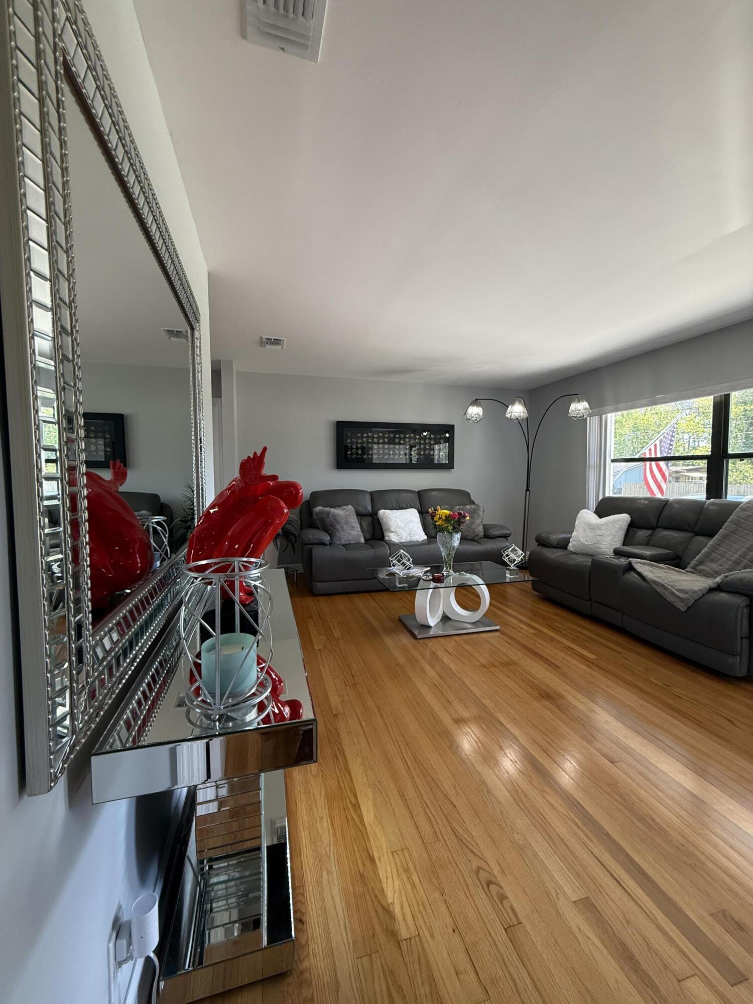 SANS SOUCI MANOR - Residential