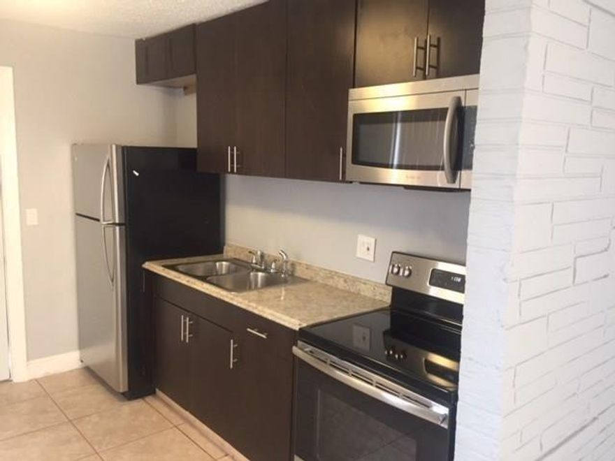 BEAUTIFUL 2 BED 1 BATH - SAME DAY APPROVAL !! VERY SPACIOUS - ALL STAINLESS STEEL APPLIANCES, EUROPEAN STYLE KITCHEN AND BATH - CLOSE TO TRANSPORTATION, GREAT SHOPPING, CASINO AND BEACHES!!