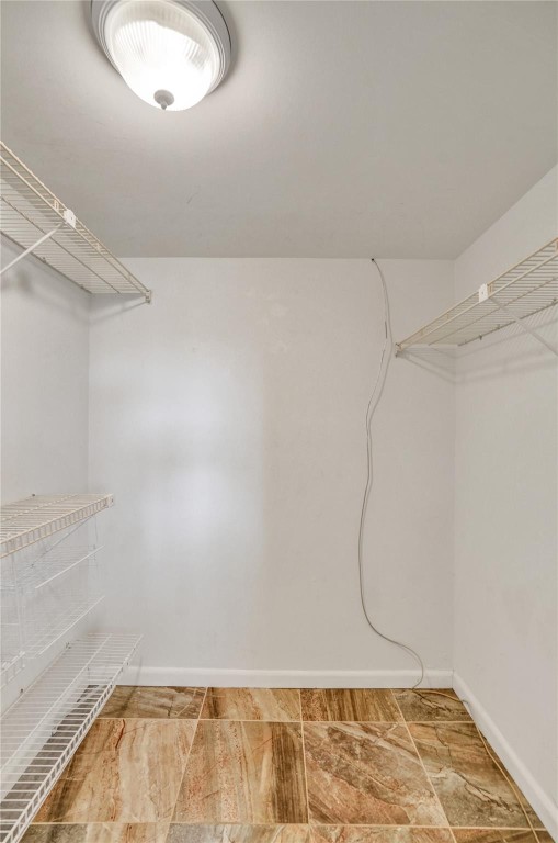 ORIOLE GARDENS II - Residential