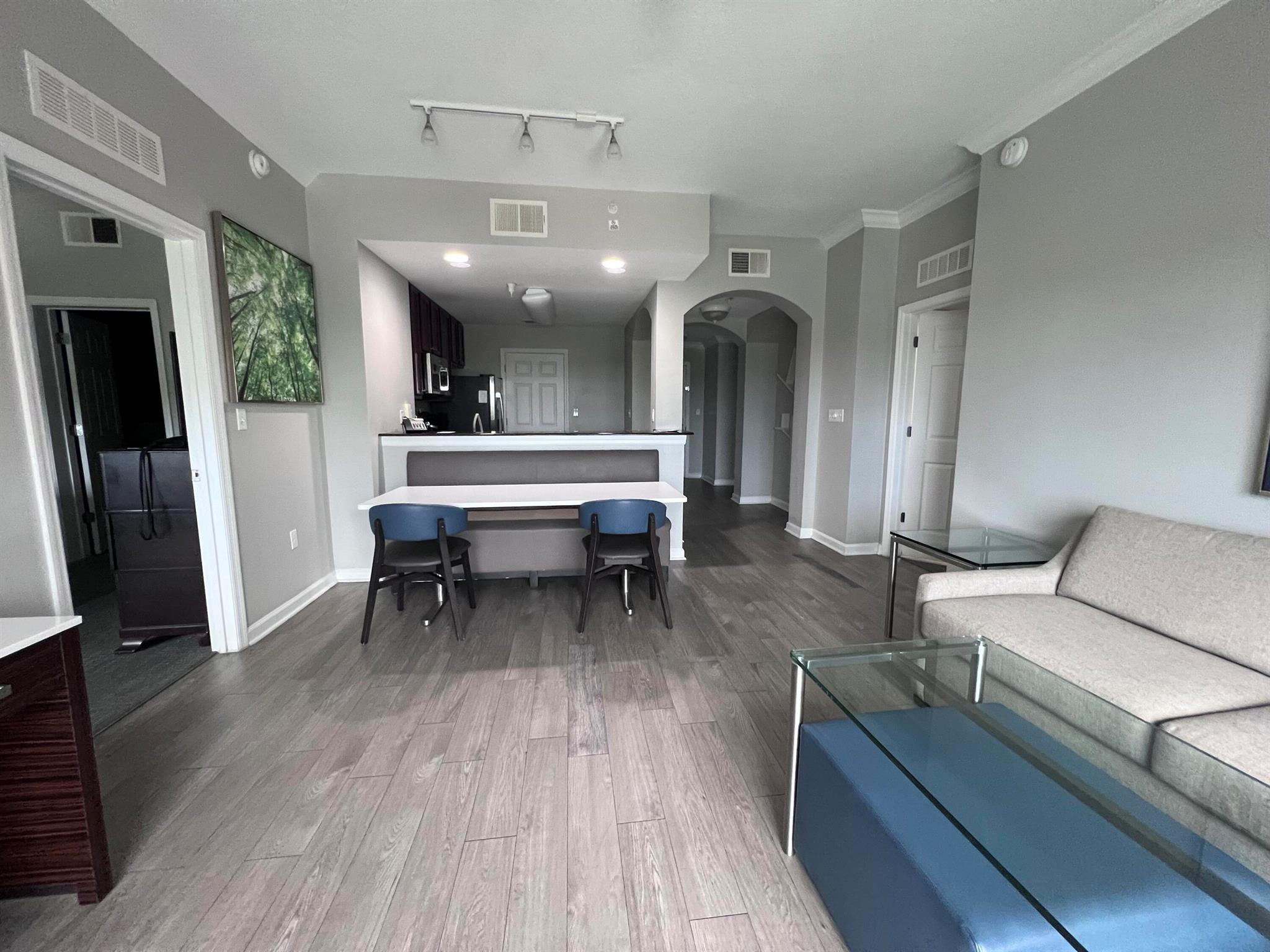 14501 Grove Resort Avenue 1617